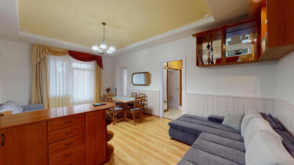 Część wypoczynkowa w obiekcie Herczeg Apartment