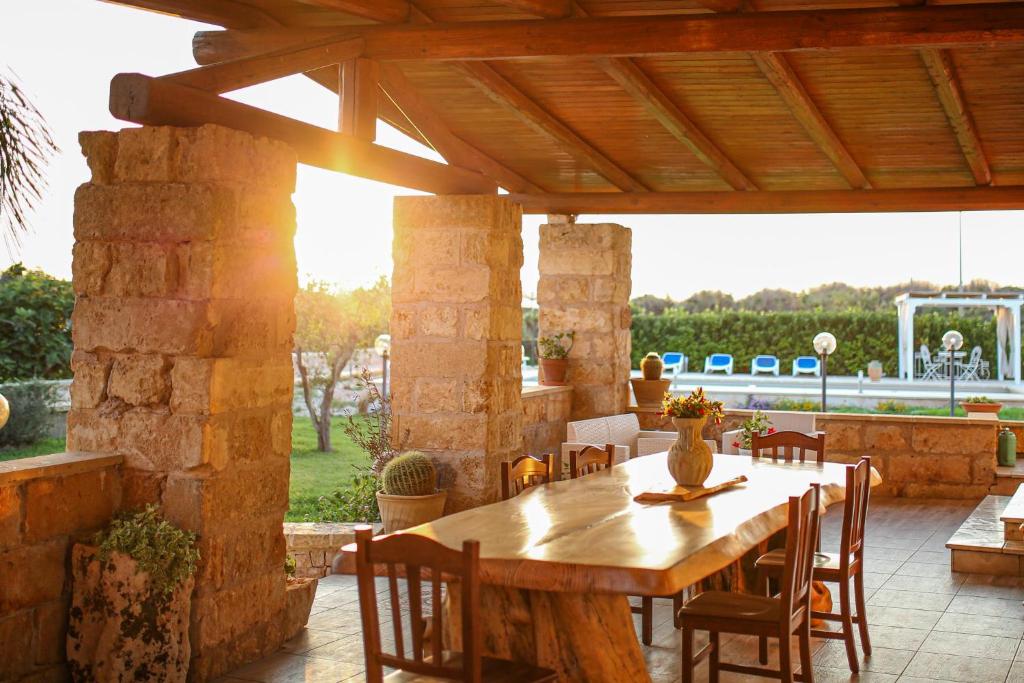 Bazén v ubytování Ugento Country Cottage - Villa con Piscina 10 posti - Salento nebo v jeho okolí