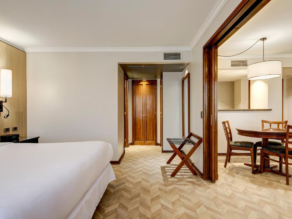 Plaza El Bosque Ebro - Executive King Suite