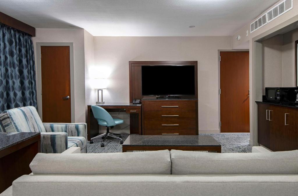 DoubleTree by Hilton - Kamloops - Resim 22