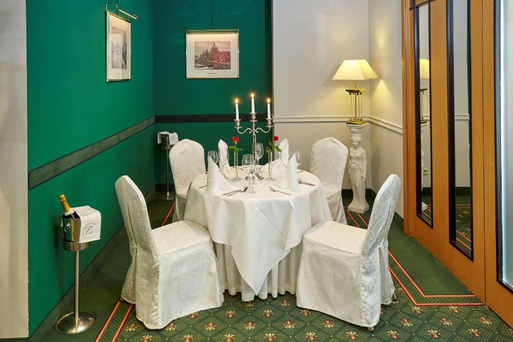 Balance Hotel Leipzig Alte Messe - Resim 26