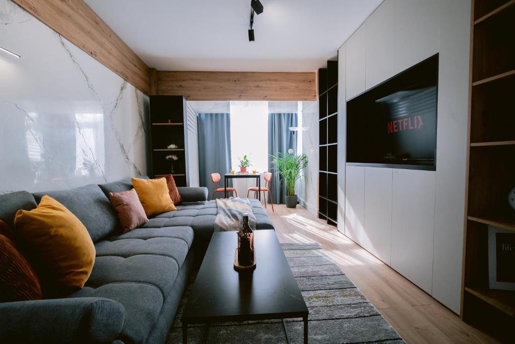 Lucky 26 - Cismigiu Sunny Haven, Bucharest – Updated 2024 Prices