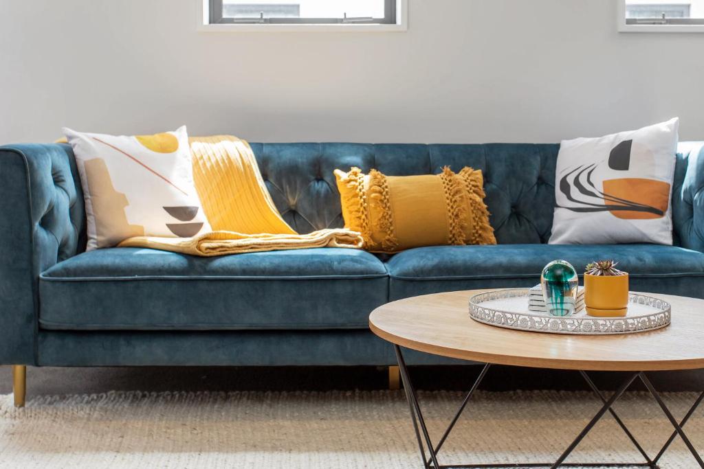 Simply The Best CBD 3 Mins Plus Garage - Resim 9