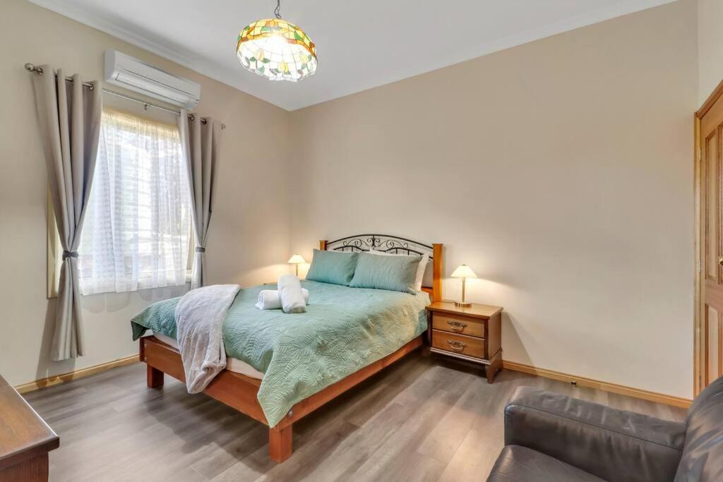 Ένα ή περισσότερα κρεβάτια σε δωμάτιο στο Bonnie Home