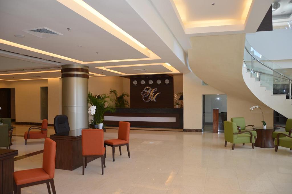 Posezení v ubytování Hotel Monticello Tagaytay
