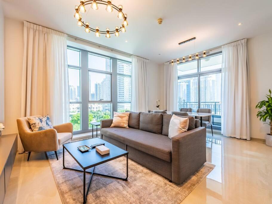 View of Modern Downtown Escape 1Bedroom with Upscale Comfort, Dubai (updated ...