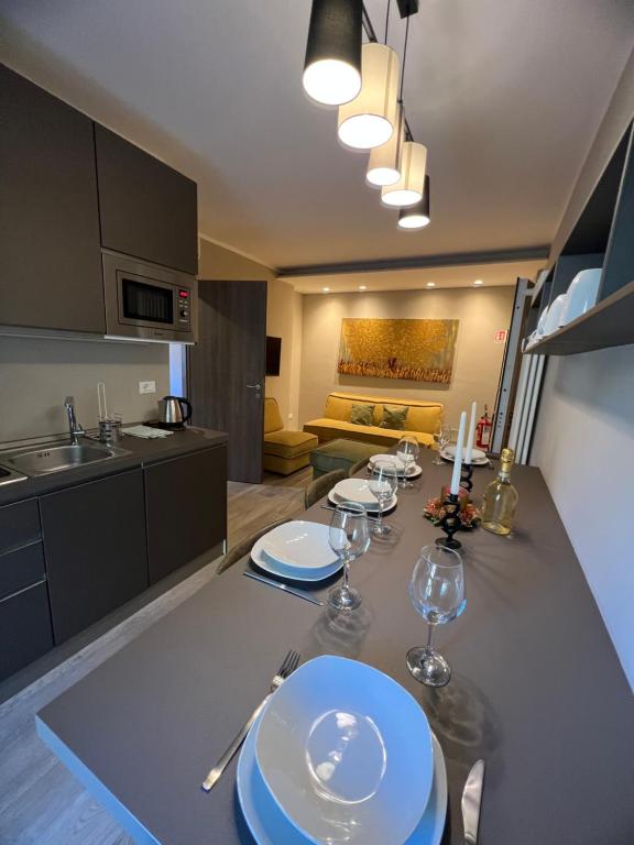 Blue Moon - Via Parigi Apartments - 16