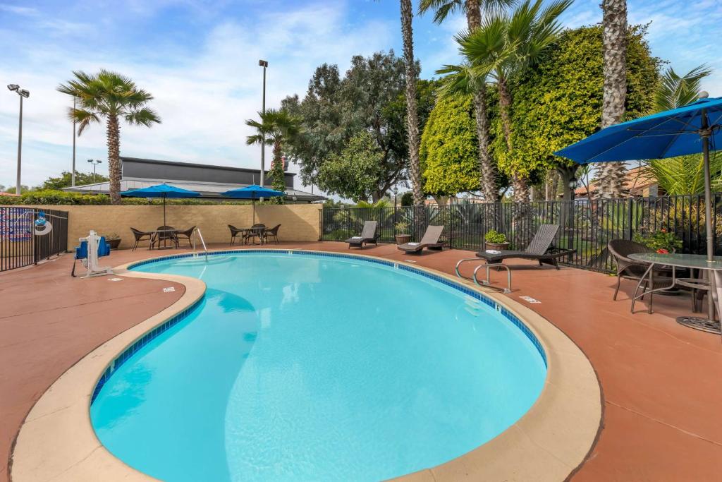 Best Western Americana Inn