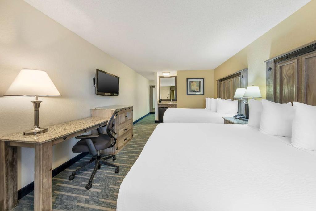 Best Western Americana Inn - Queen Room - Non-Smoking