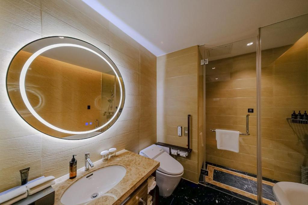 Koupelna v ubytování UrCove by Hyatt Shanghai Pudong East