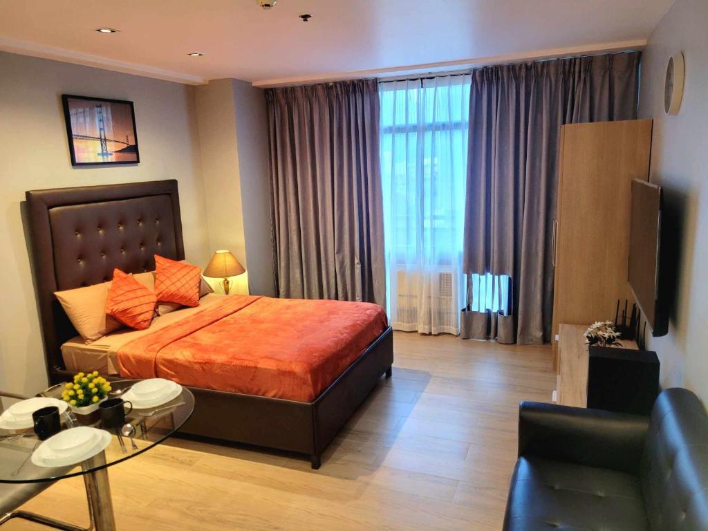 Gramercy staycaytion