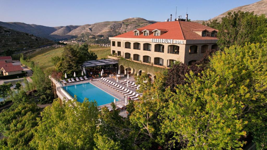 Gallery image of Terre Brune Hotel in Kfardebian