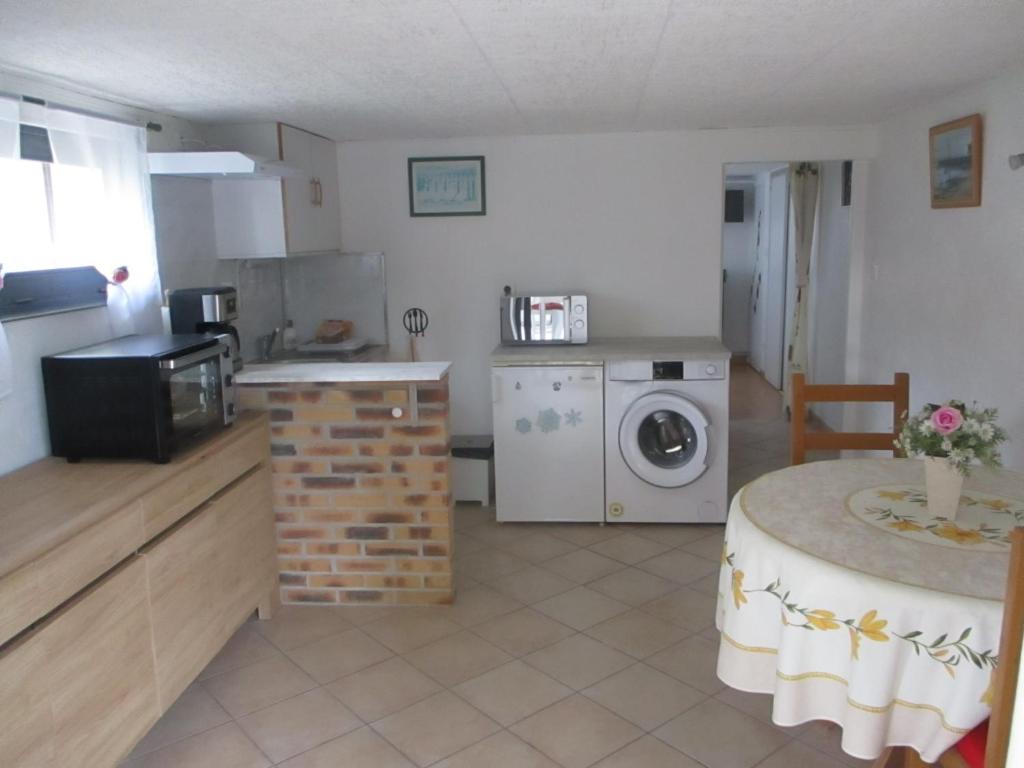 Photo de la galerie de l'établissement le gite fleuri, à Abbeville