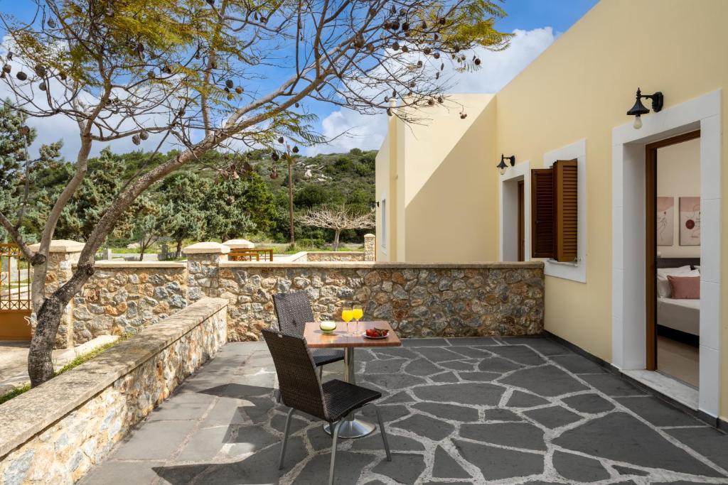 Balkón nebo terasa v ubytování Hermes' Getaway Plimmiri