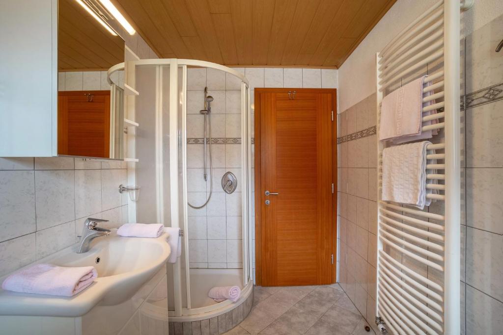 Koupelna v ubytování Gartnerhof Apt Glücksklee