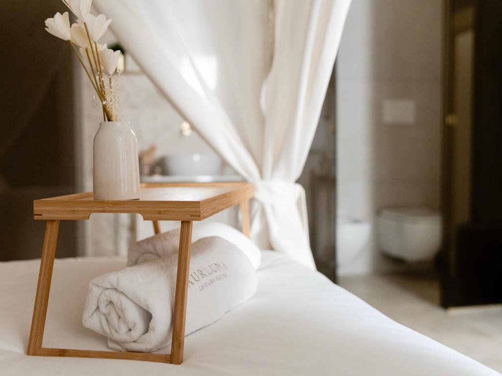 Aurluna Luxury Suites - 3