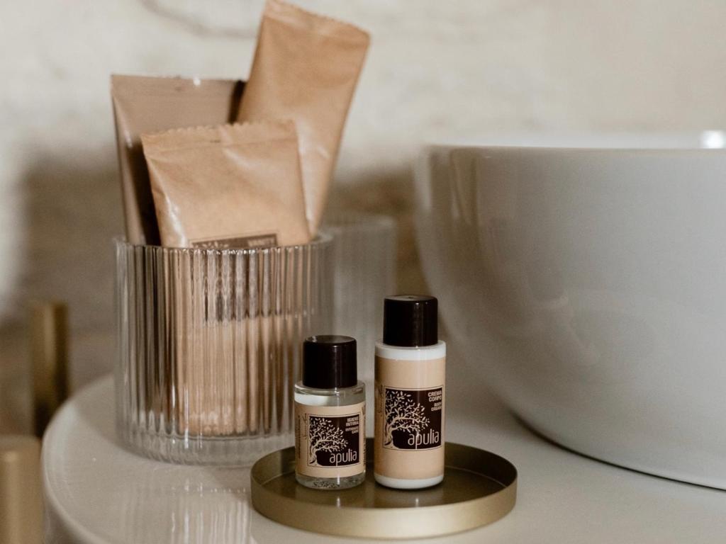 Aurluna Luxury Suites - 11