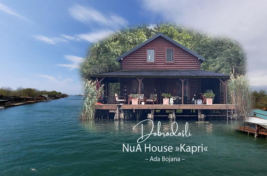 una casa en un muelle en el agua en NuA House "Kapri", en Gornji Štoj