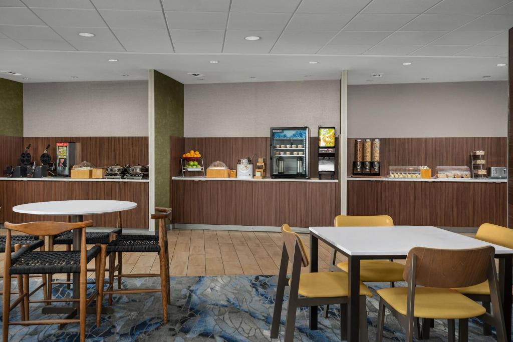 Fairfield Inn & Suites by Marriott Panama City Beach photo