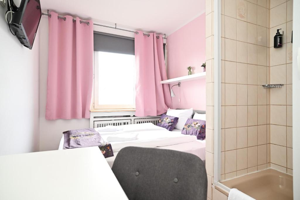 Self check in City Hostel Nordstern - Resim 10