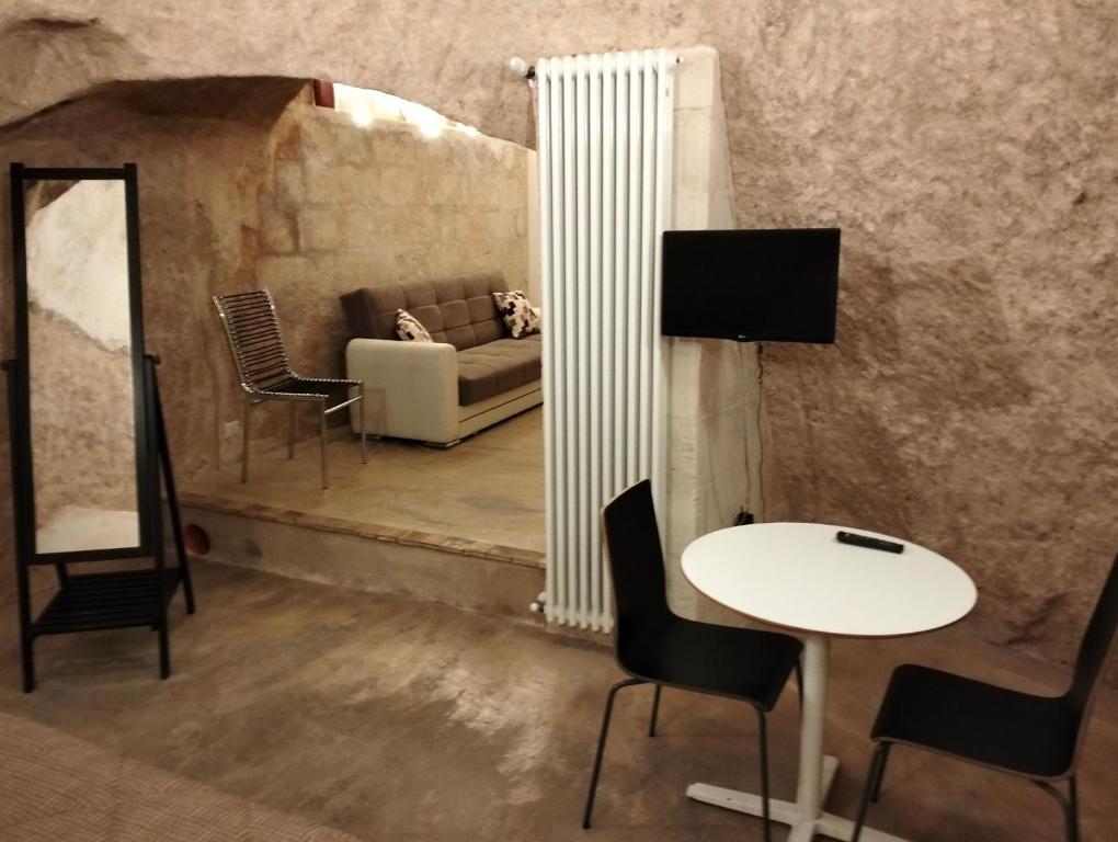 Część wypoczynkowa w obiekcie Stone Rooms