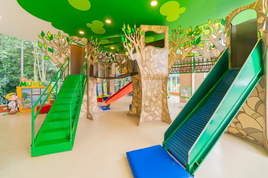Herní místnost nebo prostor pro děti v ubytování Bourbon Thermas Eco Resort Cataratas do Iguacu