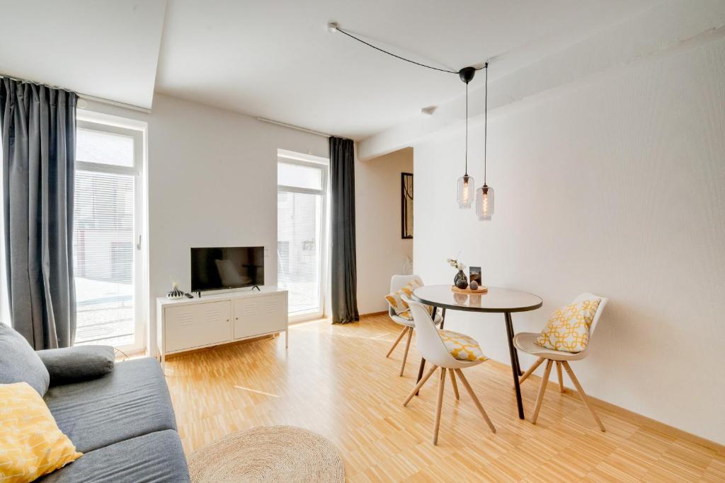 ☆Design Apartment Zentral☆200m vom Marktplatz☆ruhige Altstadtlage☆ - Apartamento De Una Habitación