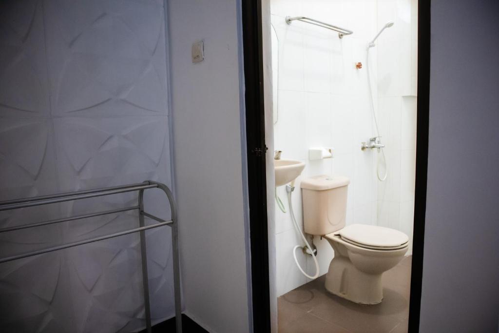 Koupelna v ubytování KAZAIN HOTEL