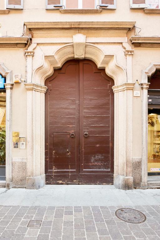 The facade or entrance of 23 Lake Sweet Home