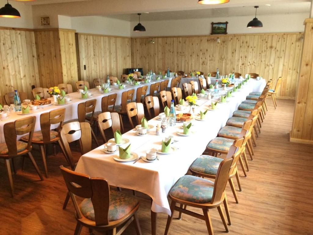 Restaurace v ubytování Landgasthof Dittersdorfer Höhe
