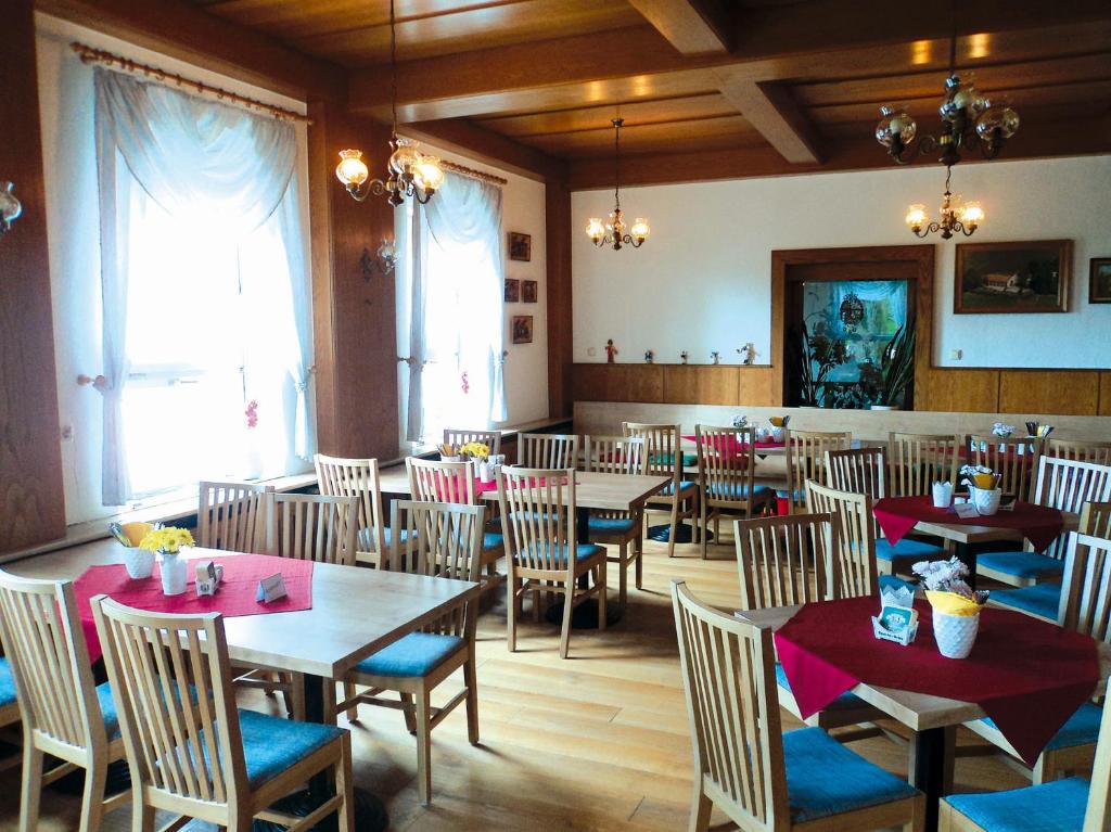 Restaurace v ubytování Landgasthof Dittersdorfer Höhe