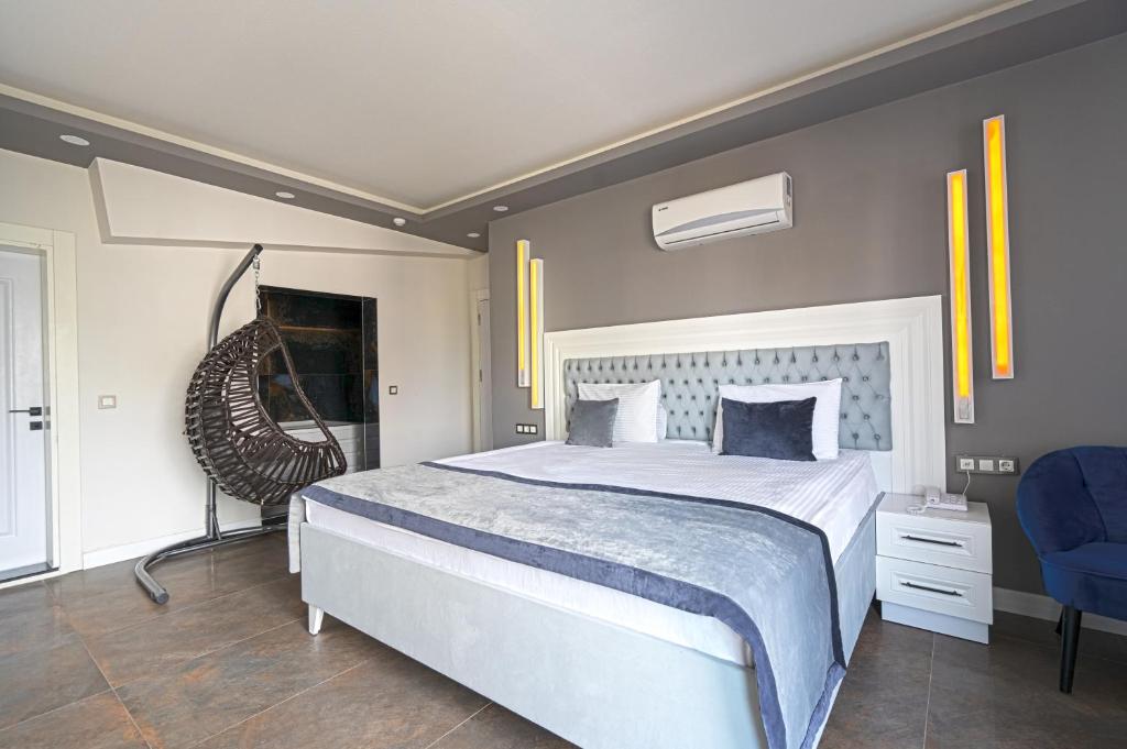 Mira Hotel Antalya - 13