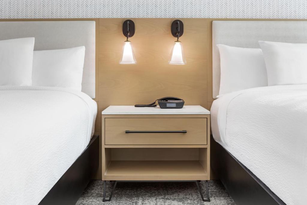 Residence Inn by Marriott Chatsworth - Queen Studio With Two Queen Beds And Sofa Bed
