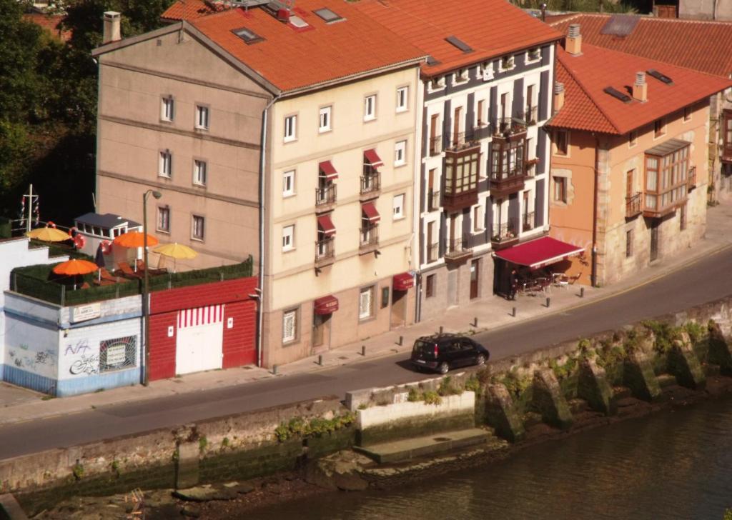 Budova, kde se hotel nachází