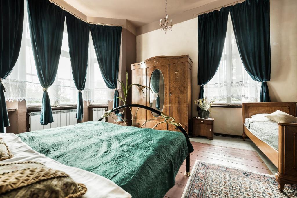 Pałac Paprotno - Comfort Triple Room Met Douche