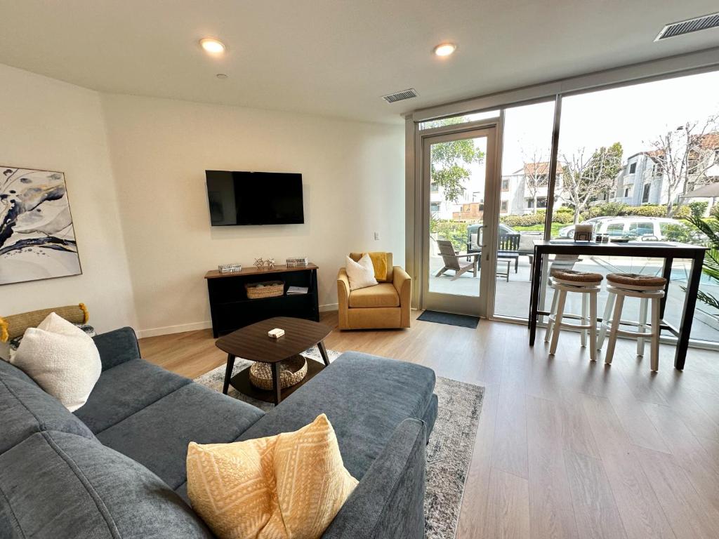Nimitz Crossing Luxury Residences - Apartamento De Lujo