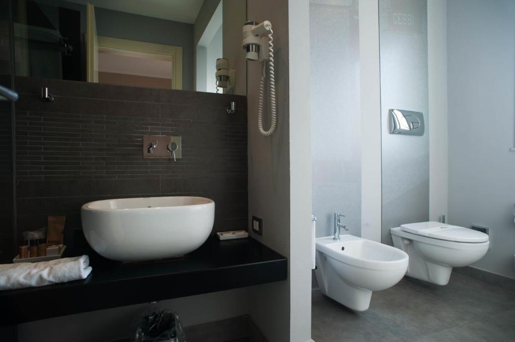 Koupelna v ubytování FerroHotel
