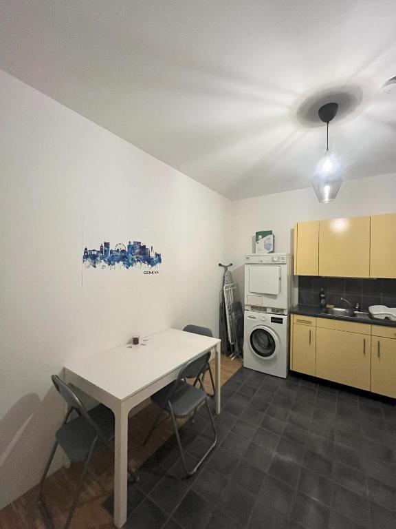 Chambre au coeur de Genève - Resim 4