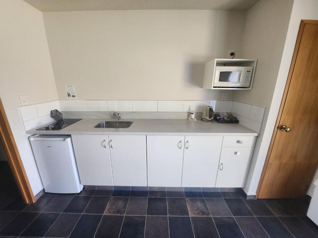 ASURE Highpark Motor Inn - Resim 18