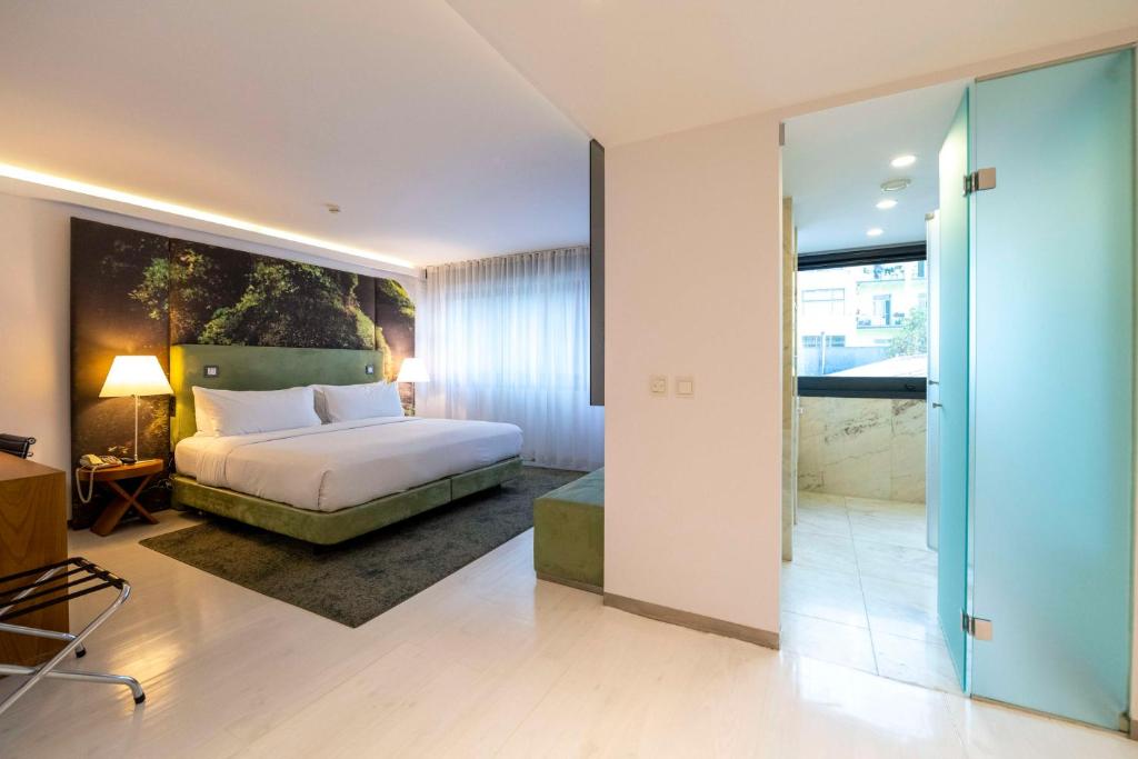 DoubleTree by Hilton Lisbon Fontana Park - Resim 43