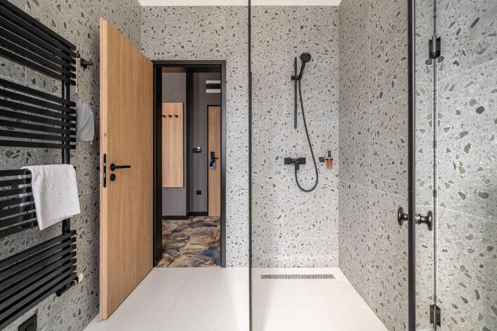 Koupelna v ubytování URBAN HOTEL