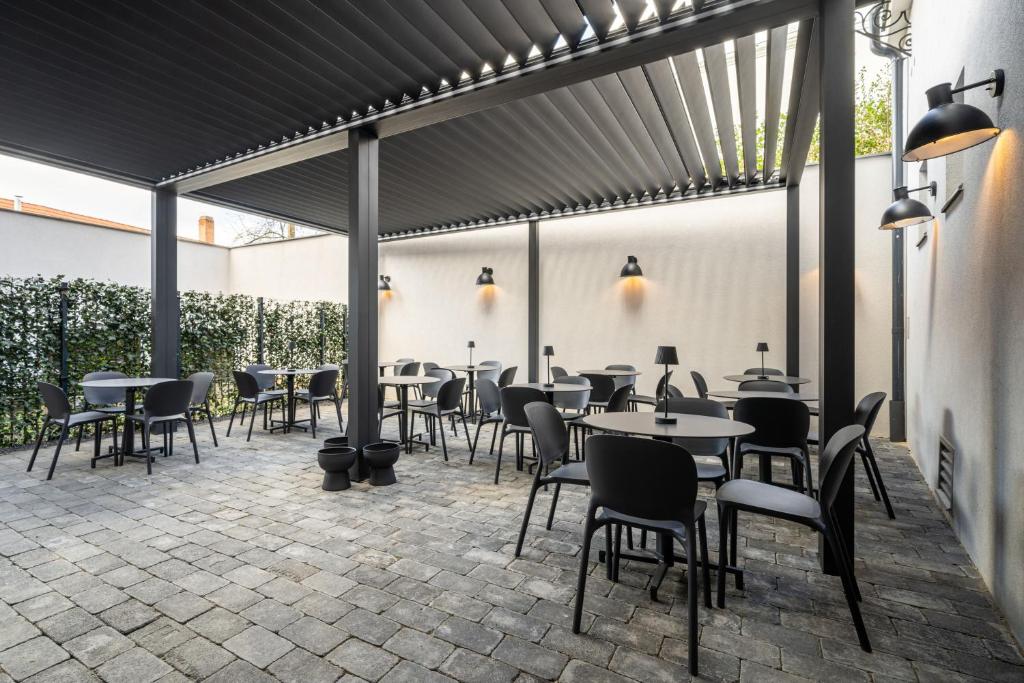 URBAN HOTEL - Resim 42