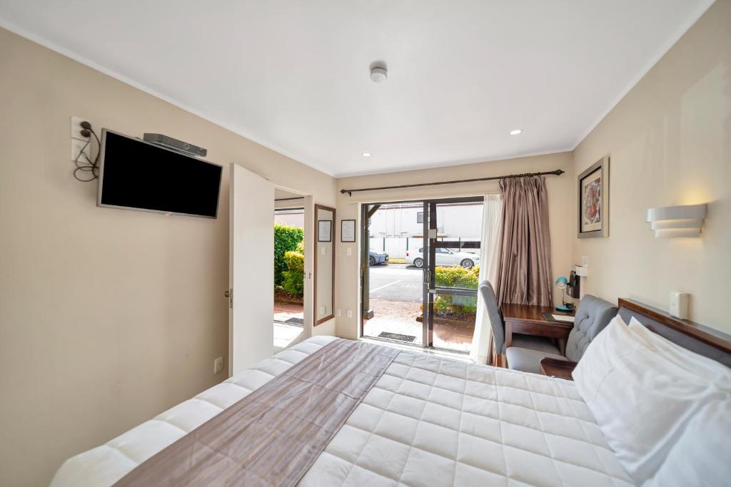 Tudor Court Motor Lodge - Resim 13