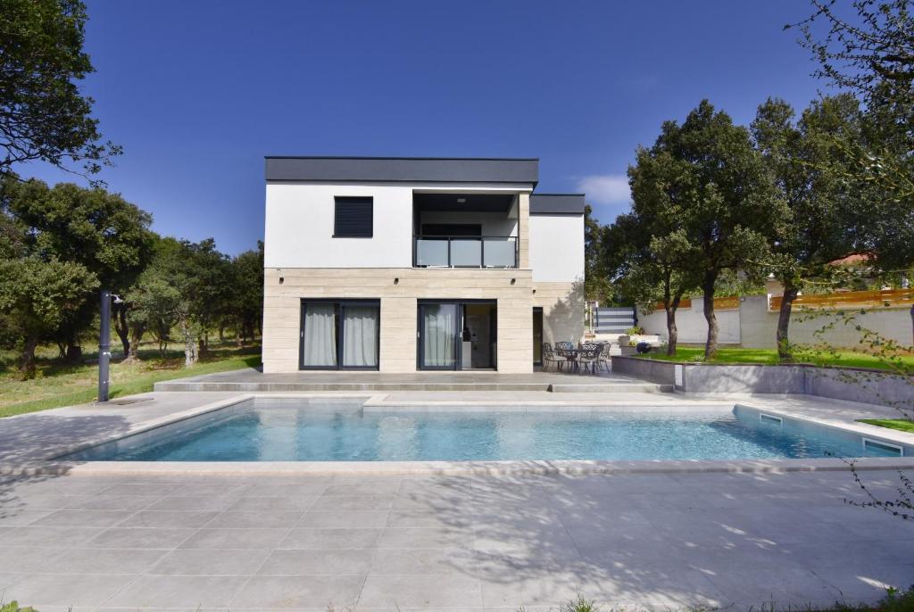 Family friendly house with a swimming pool Vrana, Biograd - 22804