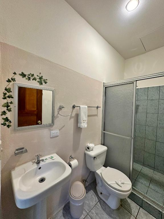 Koupelna v ubytování Hotel Nany