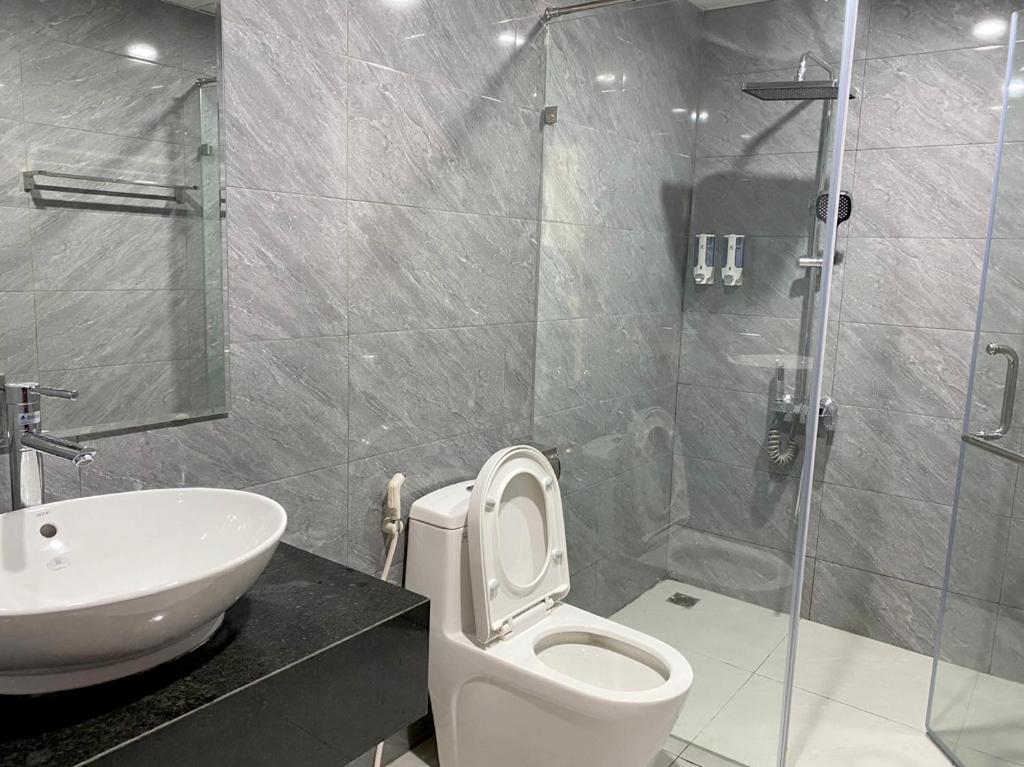 Koupelna v ubytování Nguyễn Quyền Hotel