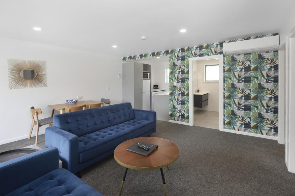 The Adelphi - Resim 41