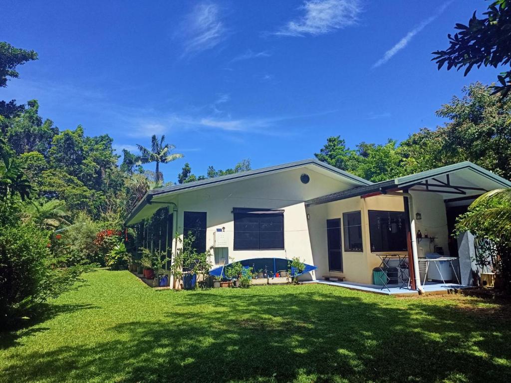 Zahrada ubytování Thornton Beach Bungalows Daintree