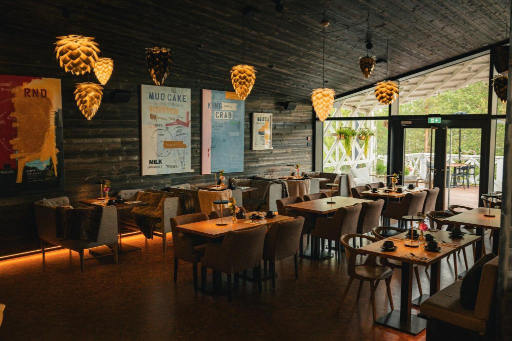 Restaurace v ubytování Arctic TreeHouse Hotel