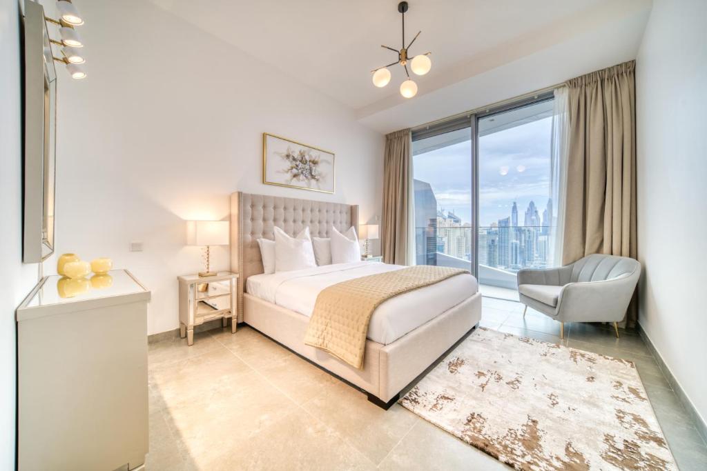 Postel nebo postele na pokoji v ubytování Stella Maris, Dubai Marina - Mint Stay